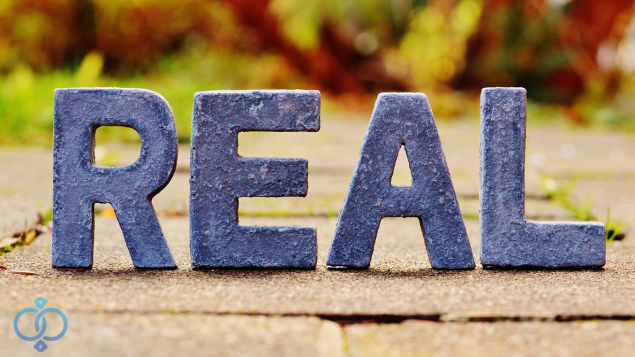 リアル