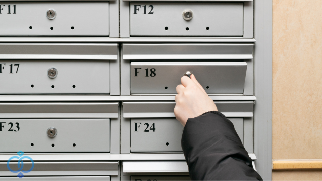 マンションのポスト