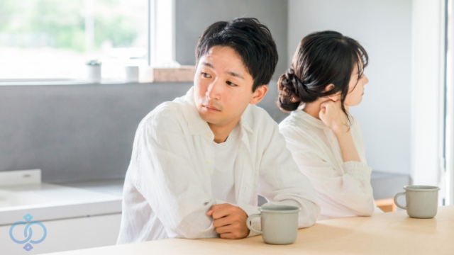 険悪な雰囲気なカップル