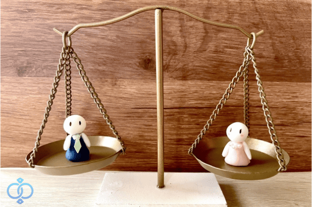 妻の風俗勤務が不貞行為に該当するか否かを天秤で表したイメージ画像
