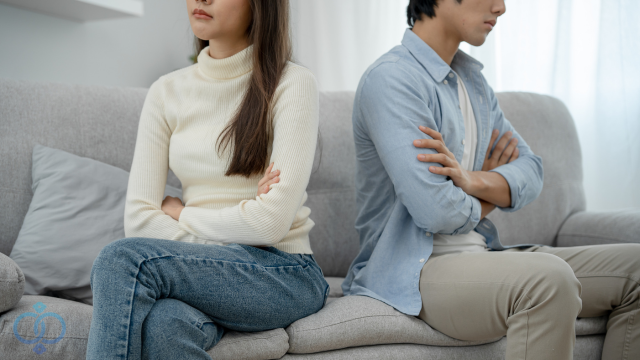 喧嘩するカップル