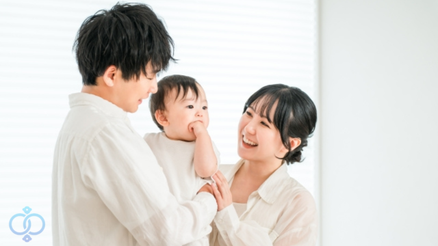 子どもを抱える夫婦